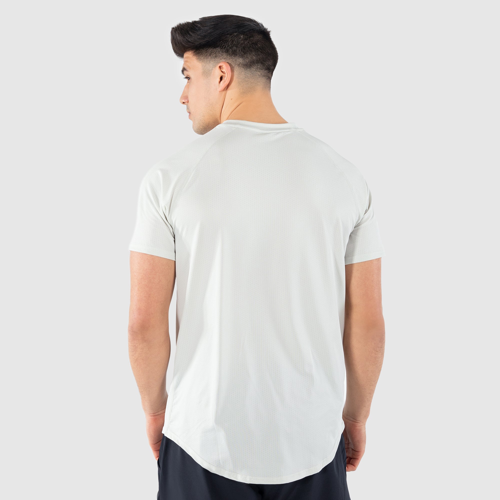 ヘンリーTシャツ
