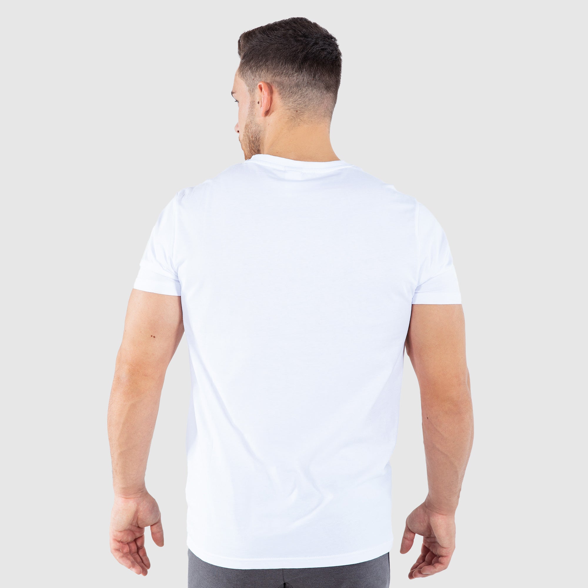 レノンのTシャツ