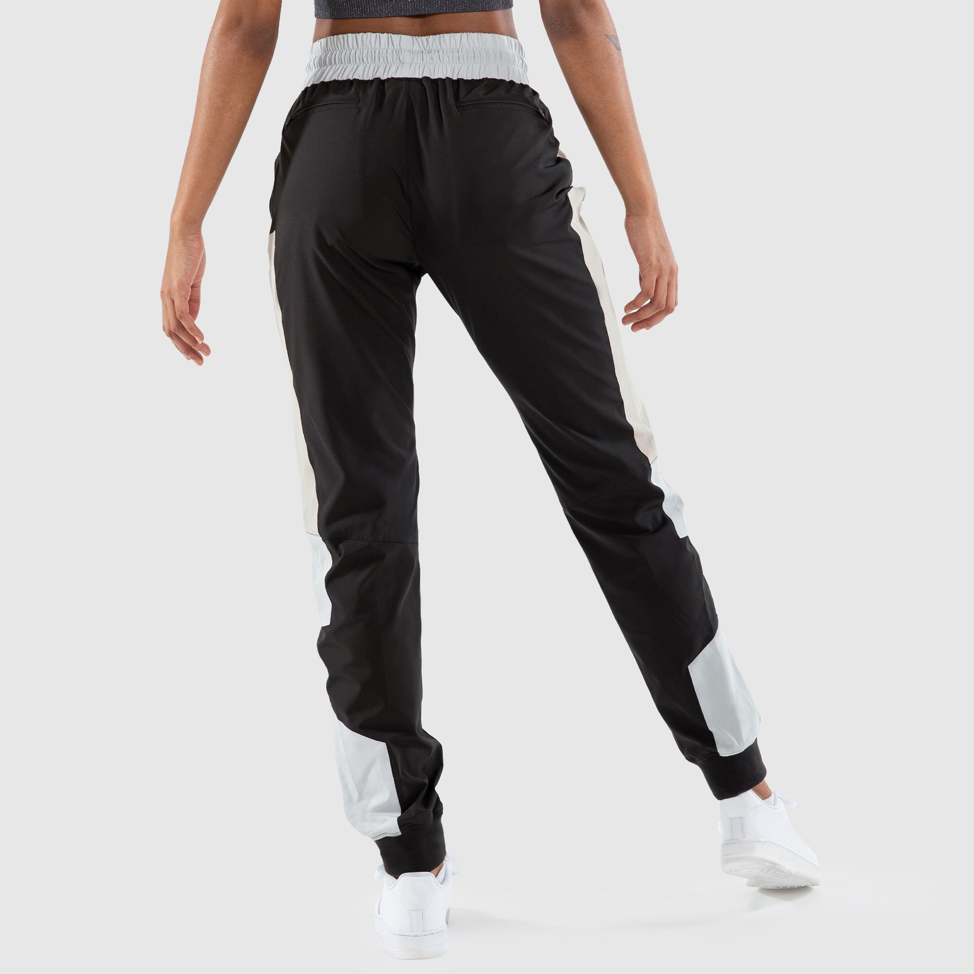 Schwarz Beige