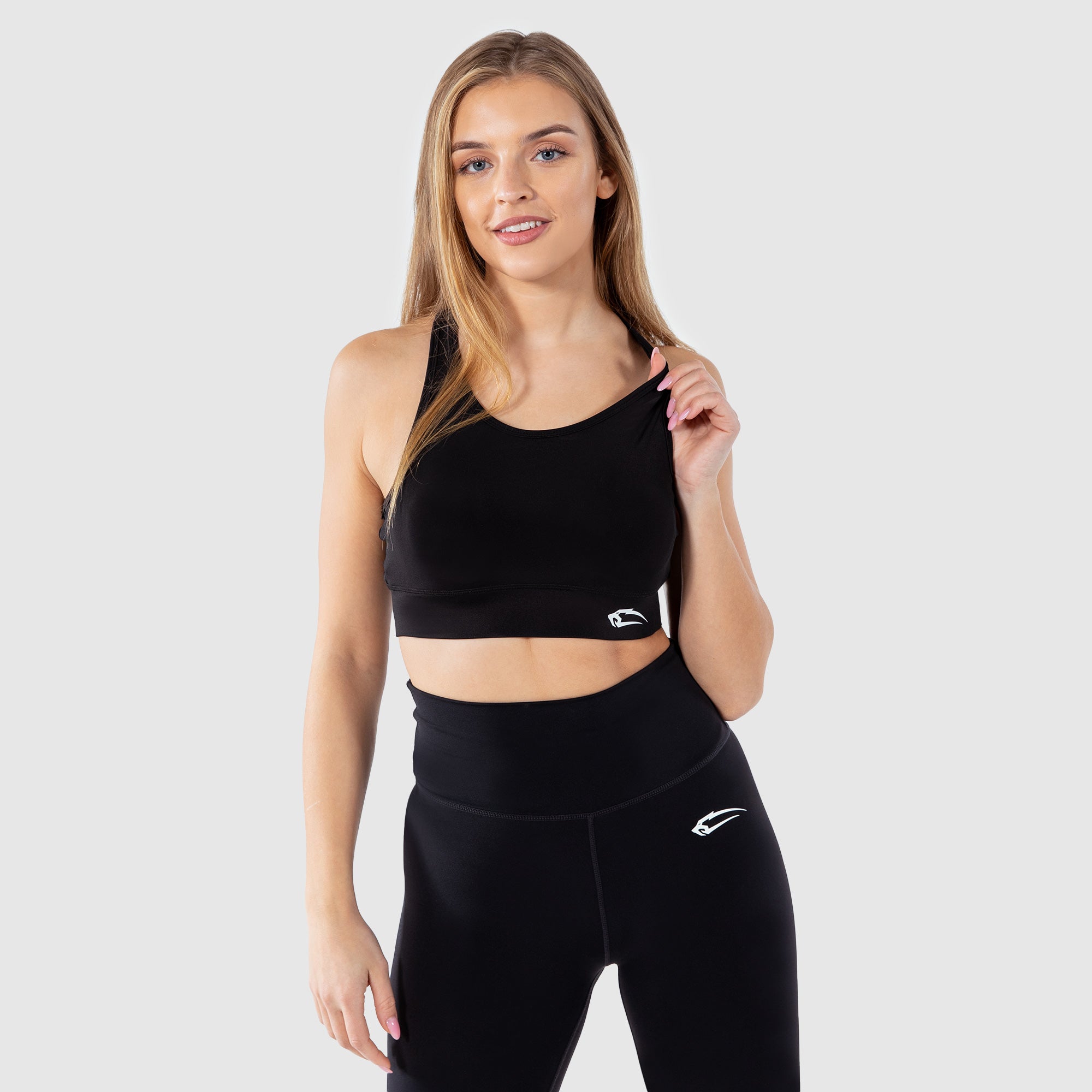 スポーツブラフォーカス