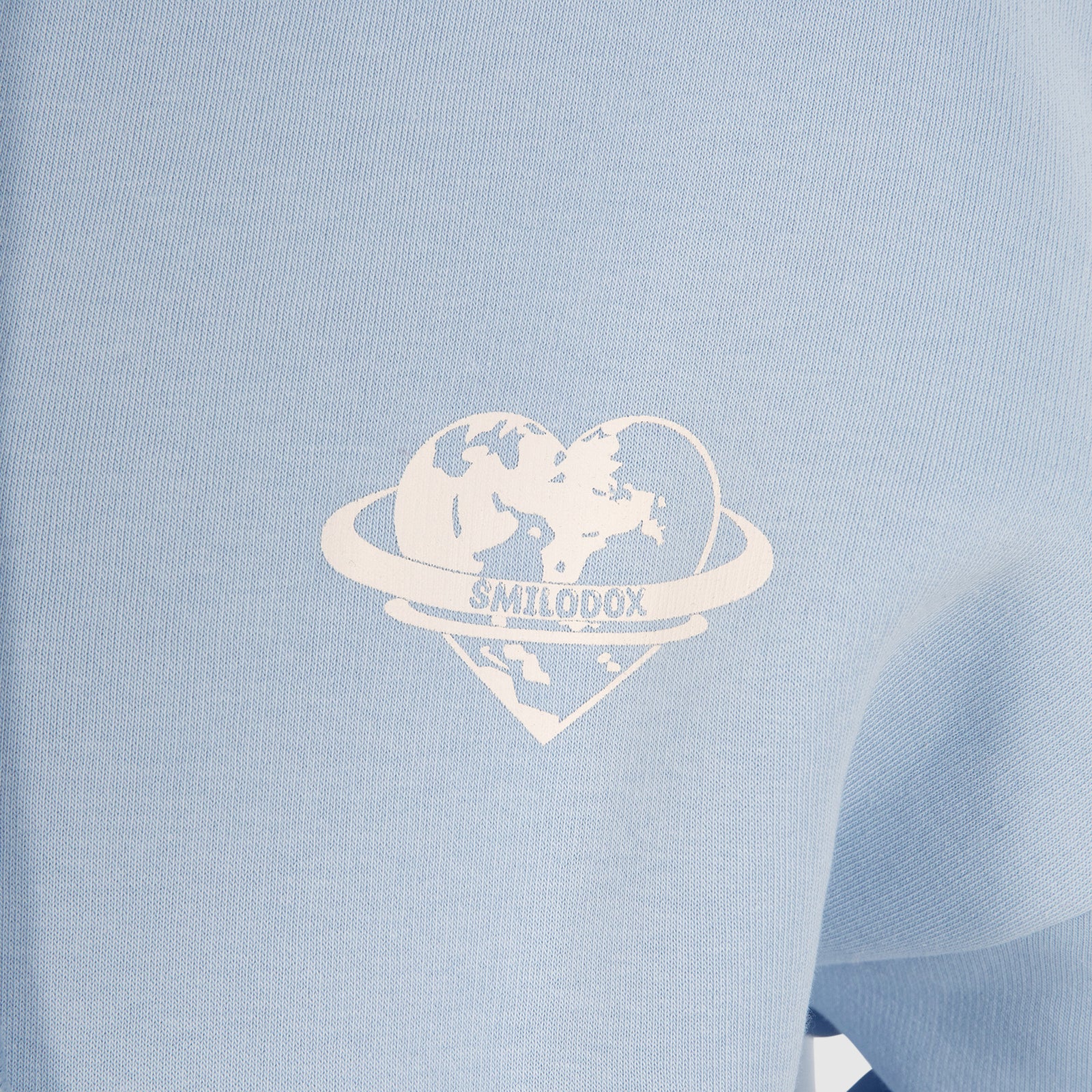 Hellblau
